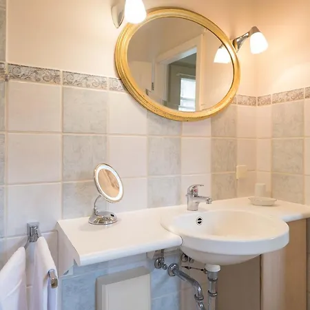 Сasa de vacaciones Ferienhaussiedlung Strandperlen Sanddornhof 5a *